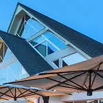 Hotel Kompas 4*