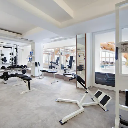 ホテル コンパス 4*