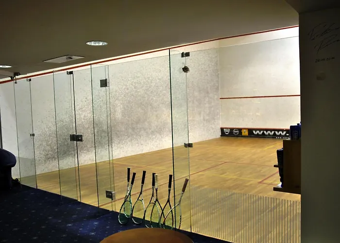 ホテル コンパス ブレッド