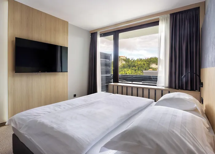 コンパス ブレッド