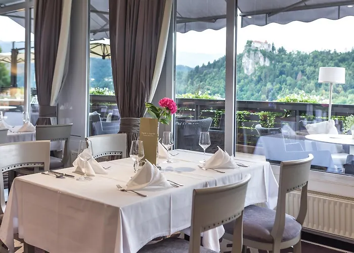 コンパス 4* ブレッド